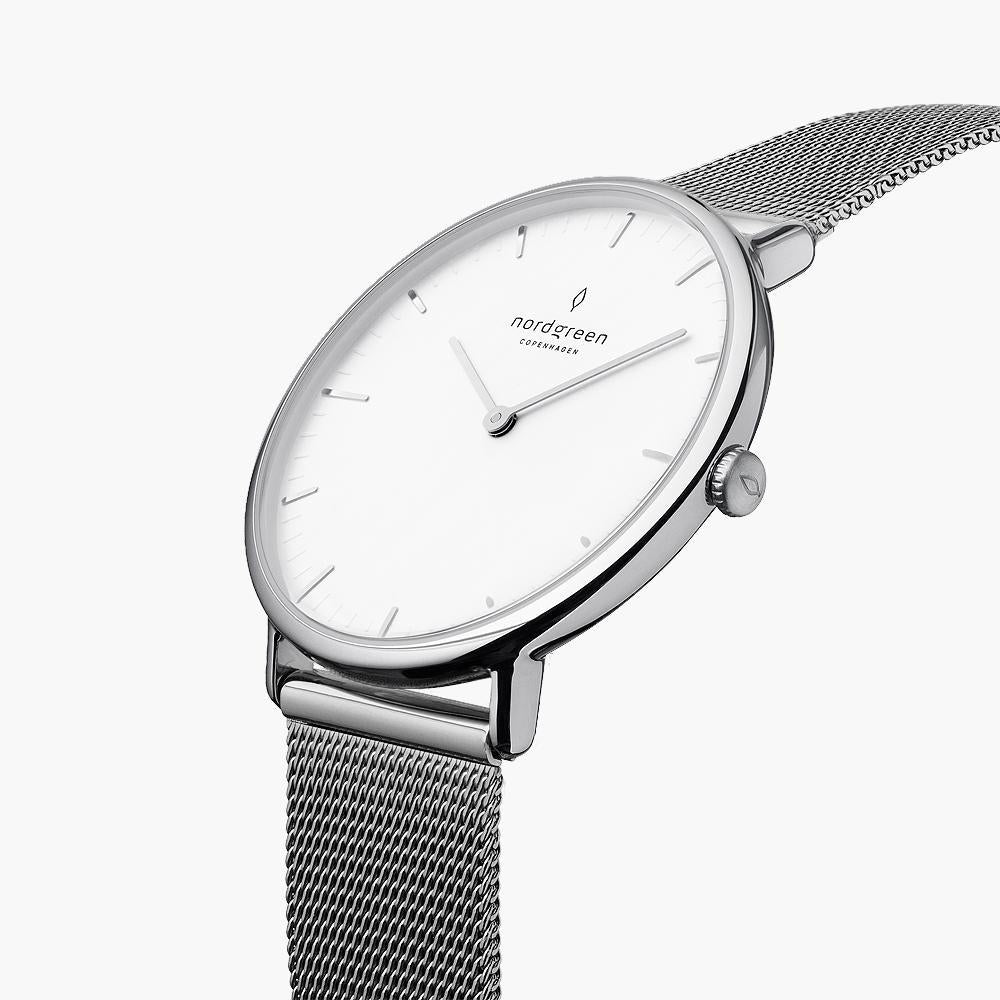 Nordgreen [ノードグリーン] 【Native】 メンズのガンメタルのミニマルデザインの腕時計ホワイトダイヤルとガン
