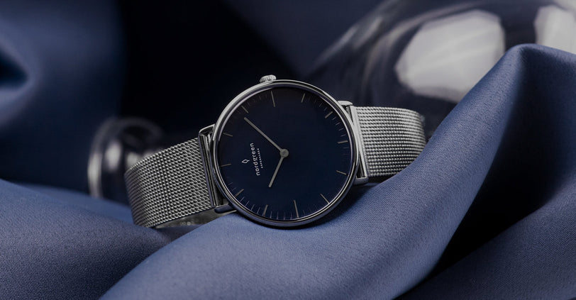 シルバーメッシュベルトの腕時計はノードグリーンの一番人気のウォッチスタイルです。